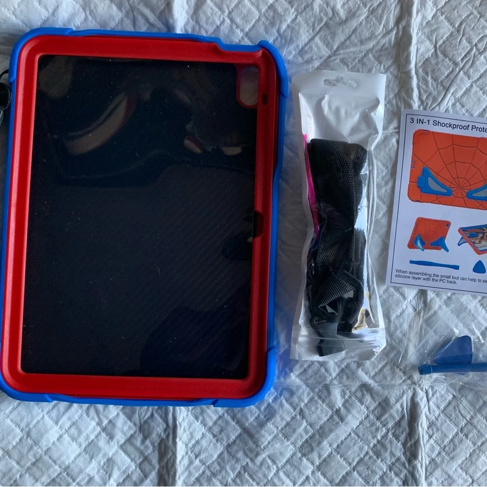 Spider-Man case for iPad 10th Generation 10.9 Inch,Kid Friendly Used once. $15.